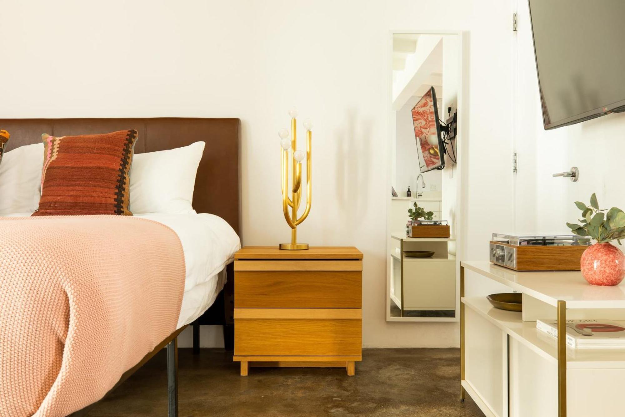 The Wesley Hotel By Avantstay Retro Spacious W Bbq Pool Spa Palm Springs Luaran gambar